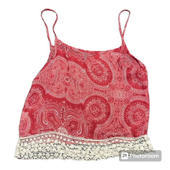 Red top - Picture 4 of 4